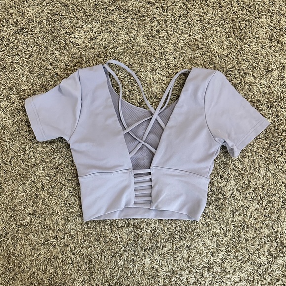 J.ING Powdered Violet Strappy Back Performance Crop - Picture 6 of 6